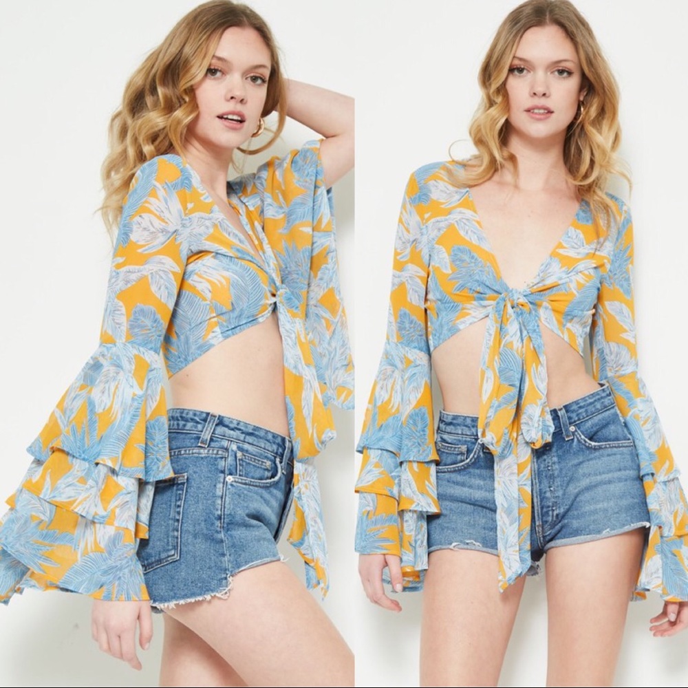 bell sleeve crop top